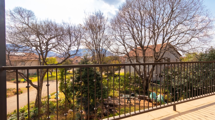 4 Bedroom Property for Sale in The Coves North West